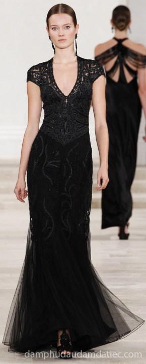 dam da tiec co v mau den