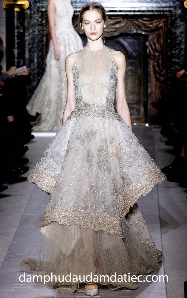 Valen_ARC1885.1366x2048