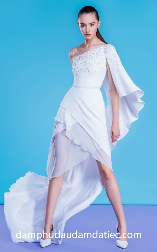 ao cuoi meera meera bridal GEORGES-HOBEIKA-RESORT-2018-look9-1200x1501 may ao cuoi dep sai gon meera meera fashion concept
