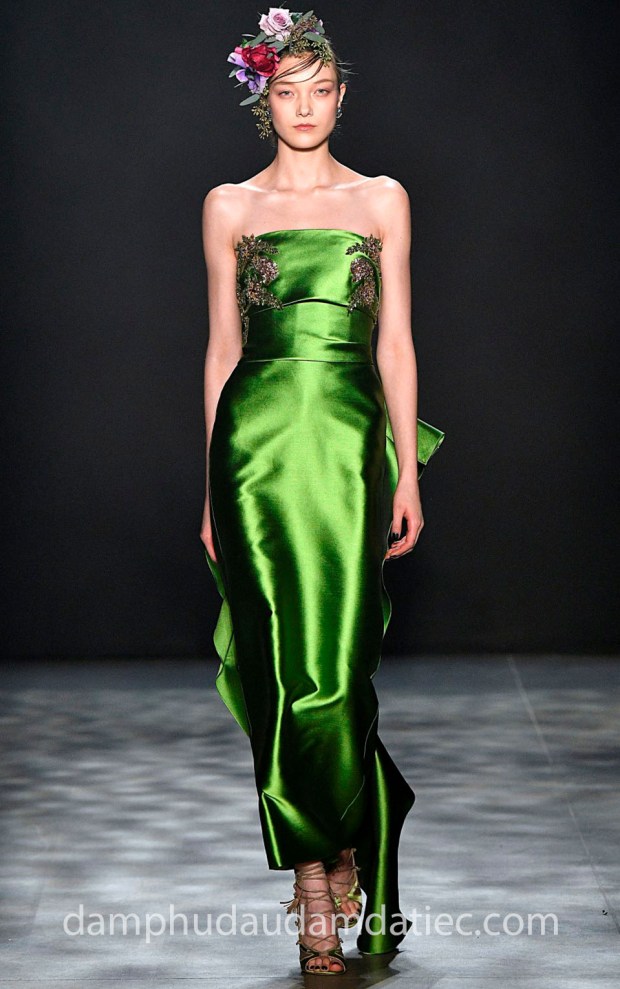 dam da tiec duoi ca Marchesa_FW17_Look6 may dam da tiec dam da hoi meera meera fashion concept