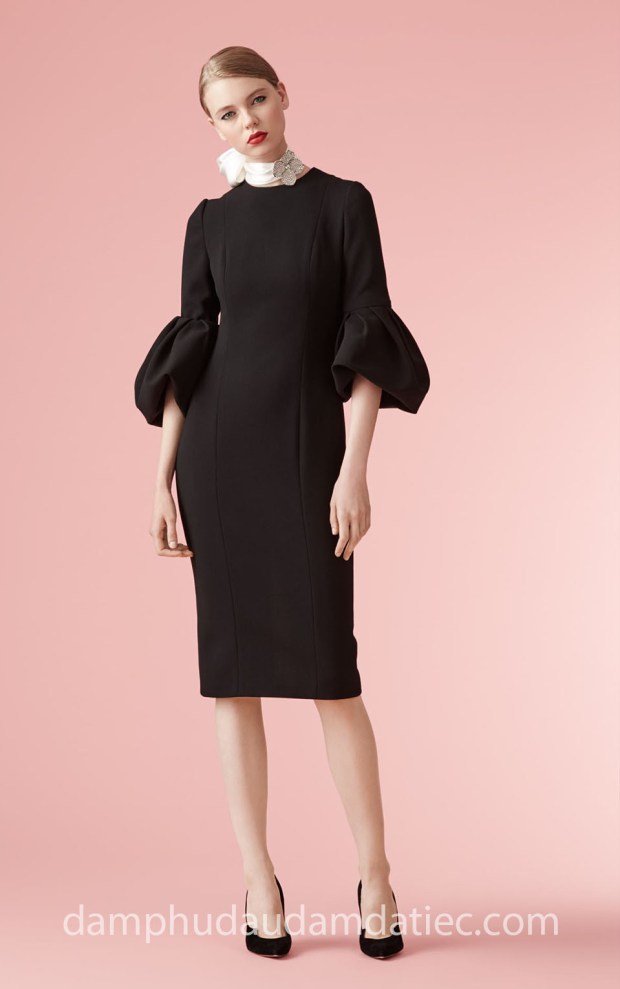 dam da tiec duoi ca Carolina Herrera Resort 17 may dam da tiec dep sai gon ao cuoi meera meera fashion concept