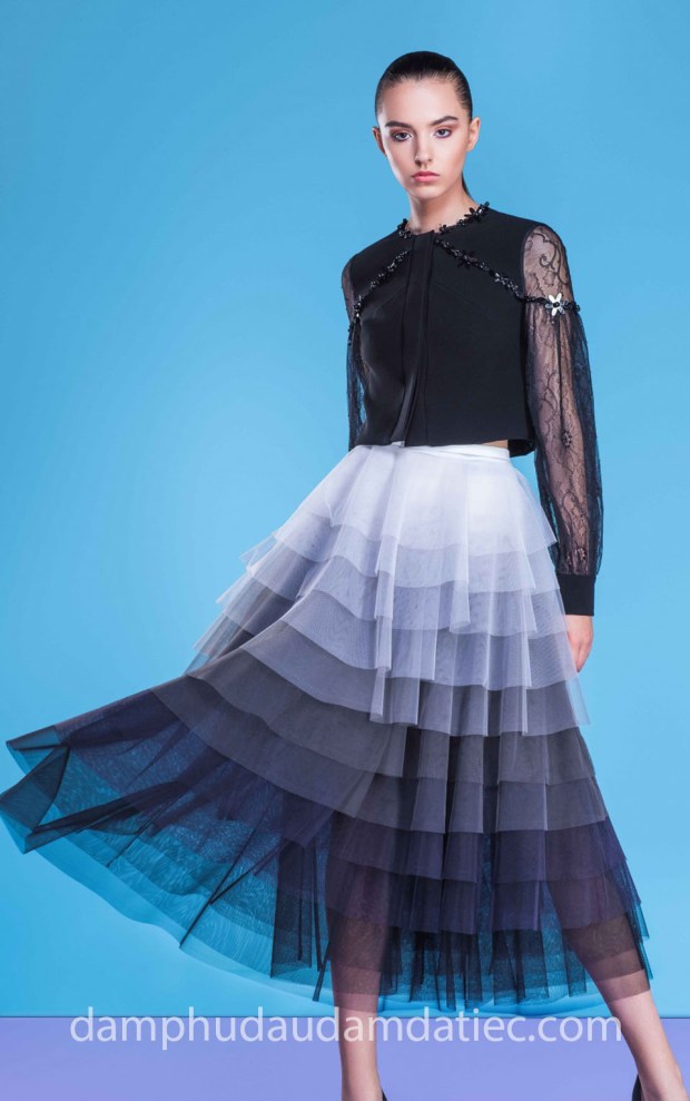 may dam da tiec tp hcm GEORGES-HOBEIKA-RESORT-2018-look27 may dam da tiec sai gon ao cuoi meera meera fashion concept