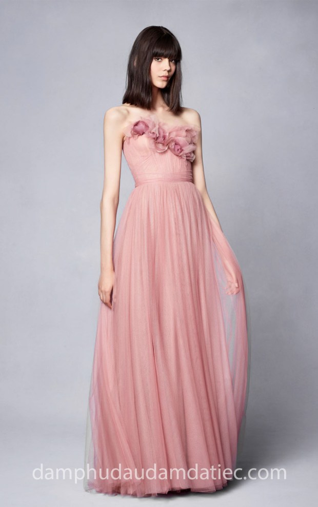 dam da tiec chu a hoa hong Marchesa Resort SS18 LOOK may dam da tiec dep tp hcm ao cuoi meera meera fashion concept