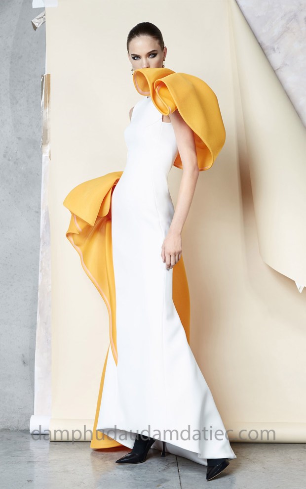 Địa chỉ may đầm dạ tiệc Sài Gòn. May đầm dạ hội đẹp TP HCM. Xưởng may áo cưới cao cấp Meera Meera Fashion Concept. May đầm dạ hội Meera Meera Bridal. Meera Meera Wedding Dress. Xu hướng thời trang 2018