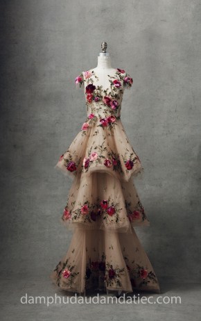 may đầm dạ hội đẹp tp hcm đầm dạ hội xếp tầng Marchesa 2018 địa chỉ may đầm dạ tiệc đẹp Sài Gòn xưởng áo cưới Meera Meera Fashion Concept