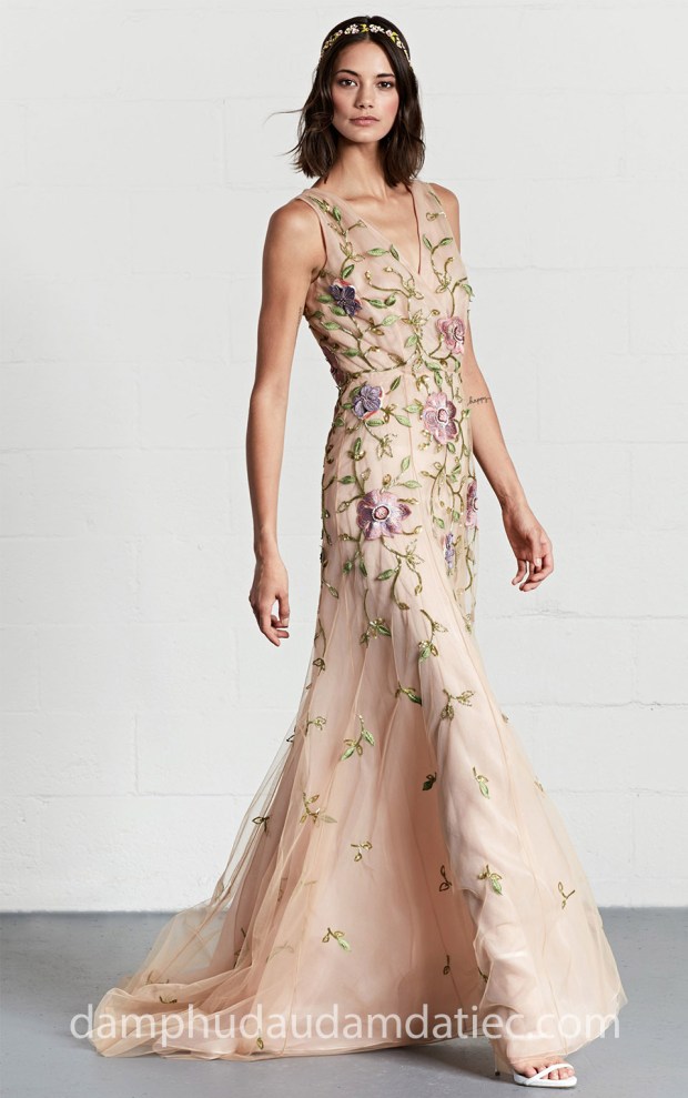 đầm dạ tiệc đẹp TP HCM đầm dạ tiệc 2018 Dennis Basso Resort địa chỉ may đầm dạ tiệc đẹp xưởng may áo cưới cao cấp Meera Meera Fashion Concept