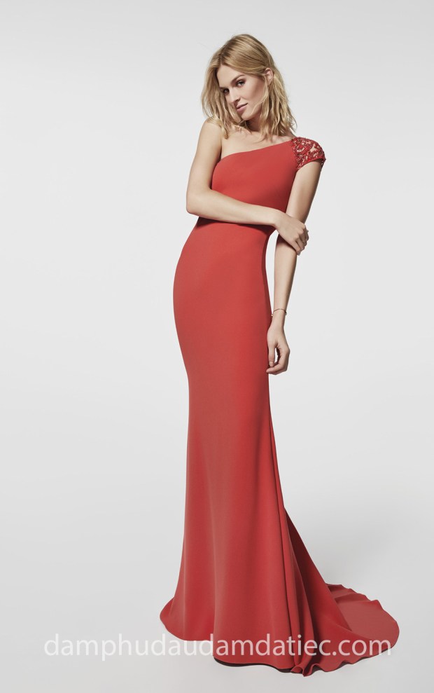đầm dạ tiệc đẹp 2018 lệch vai Pronovias 17 grado xưởng may đầm dạ hội sài gòn áo cưới meera meera