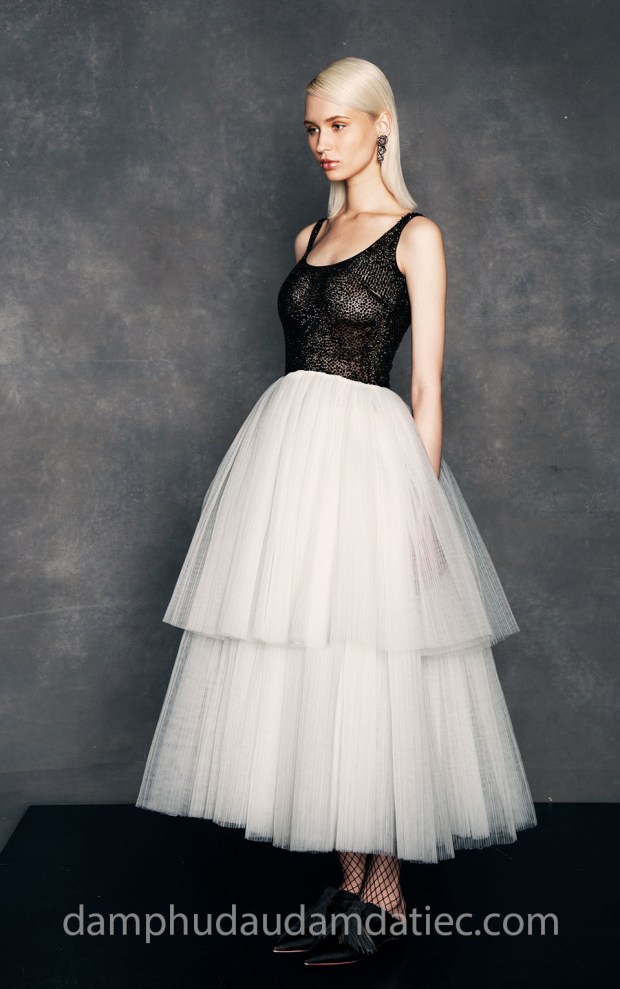 may đầm dạ hội đẹp tp hcm đầm công chúa xếp tầng xinh Naeem Khan Resort 2018 xưởng váy cưới cao cấp meera meera bridal