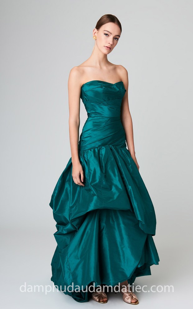 đầm dạ hội công chúa Oscar DRAPED SILK-TAFFETA GOWN 5990 xưởng may áo cưới meera meera bridal