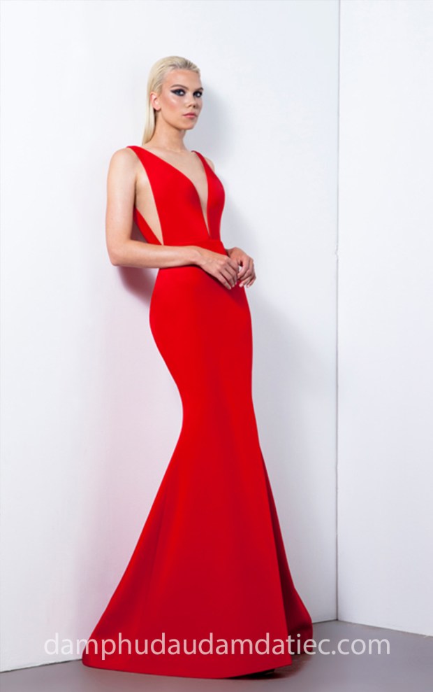 đầm dạ tiệc đuôi cá cut out Romona Keveza SS18 E1806_LoRes may đầm cưới đẹp meera meera fashion concept