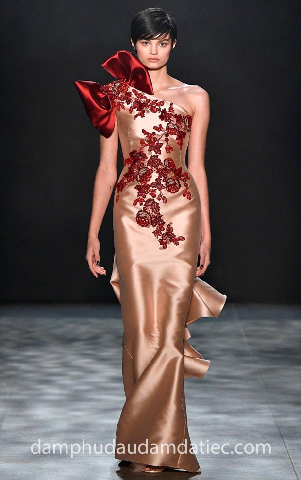 may dam da hoi dep an tuong ao cuoi meera meera fashion concept Marchesa_FW17_Look27