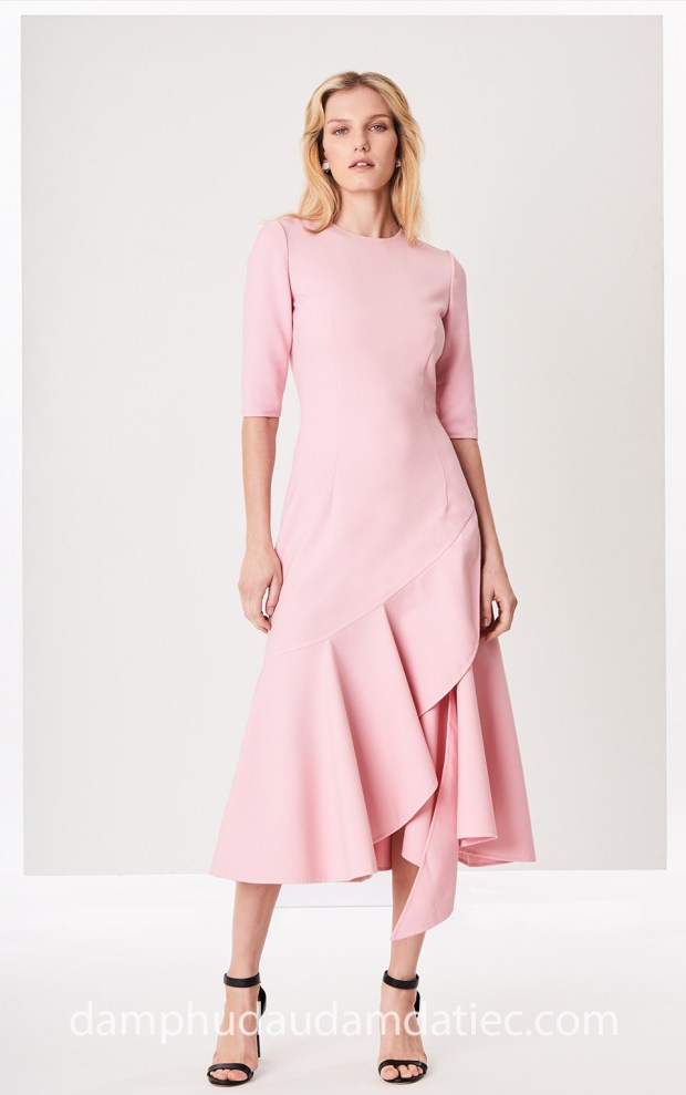 may dam da tiec dep tp hcm sai gon ao cuoi meera meera bridal dam tea length Oscar de la Renta 2018 Asymme