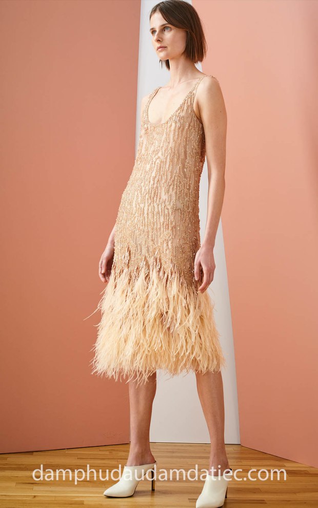 xuong may ao cuoi dam da tiec dep tp hcm sai gon meera meera bridal J.Mendel Resort 2019 Look 34