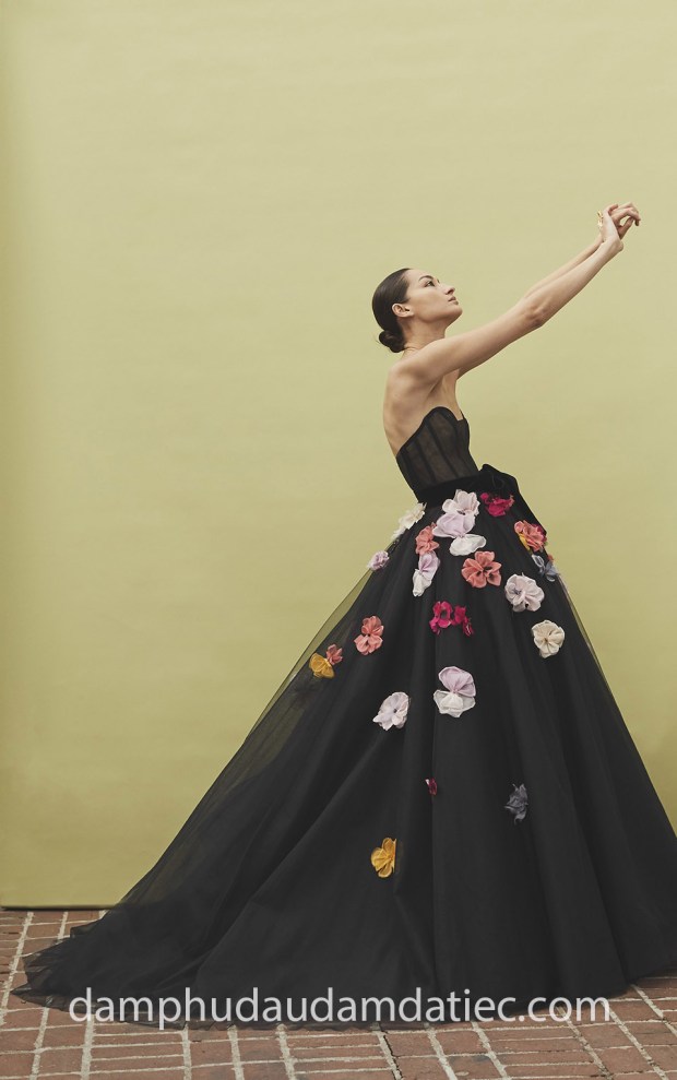 xuong may dam da hoi dep tp hcm sai gon ao cuoi meera meera bridal dam cong chua monique lhuillier fall 2019 16