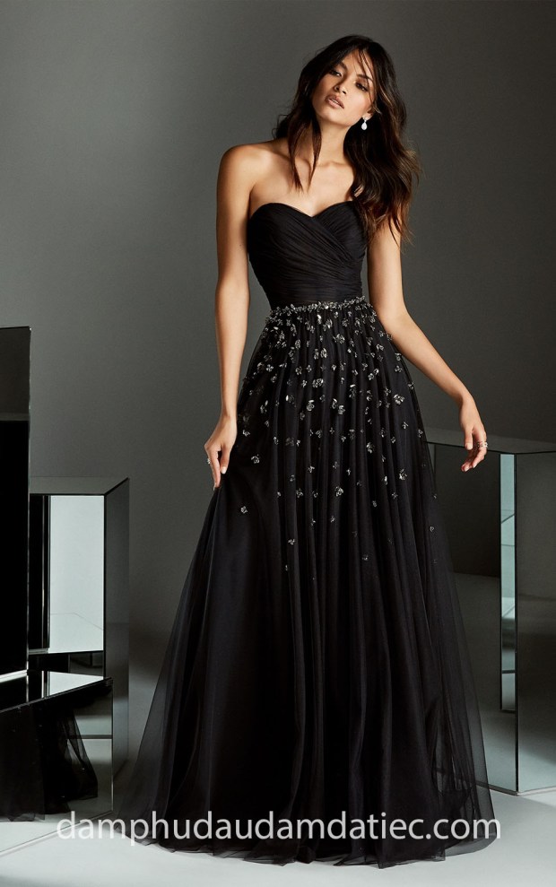 dam da tiec cup nguc nn5871