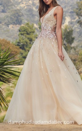 dam da tiec cong chua may dam da hoi tp hcm meera meera bridal