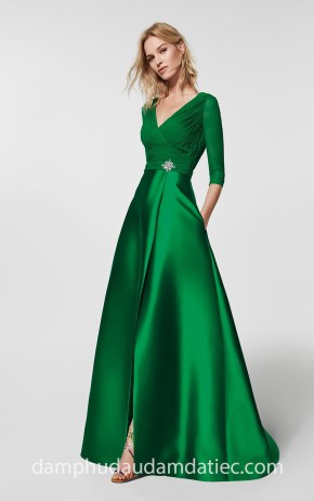 xuong may ao cuoi dam da tiec TP HCM Meera Meera Fashion Concept