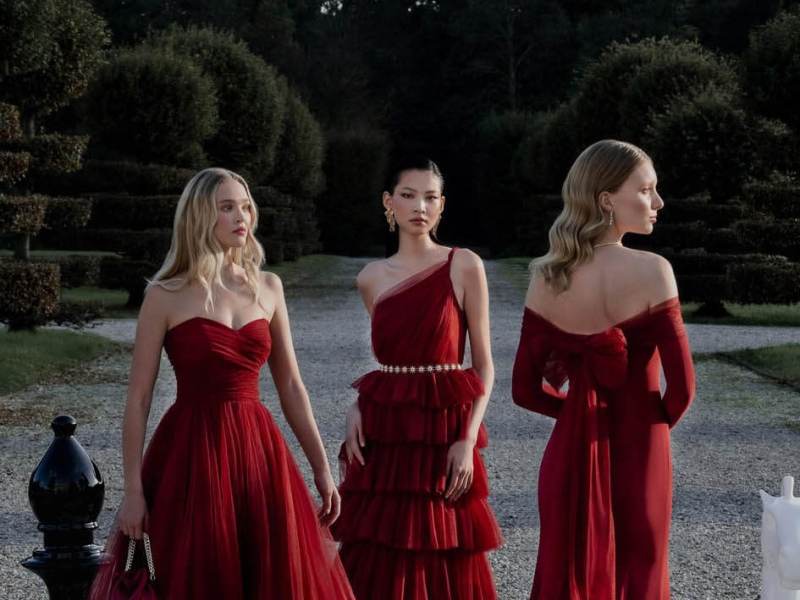 BEST WINTER DRESSES AND&nbsp;GOWNS